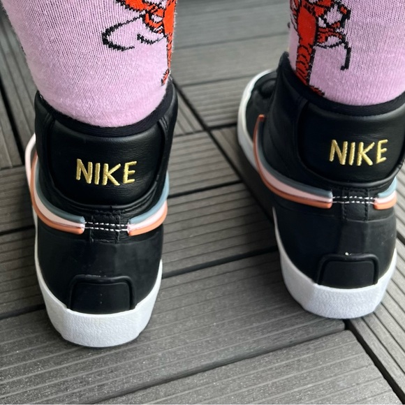 Nike runners - Picture 3 of 9